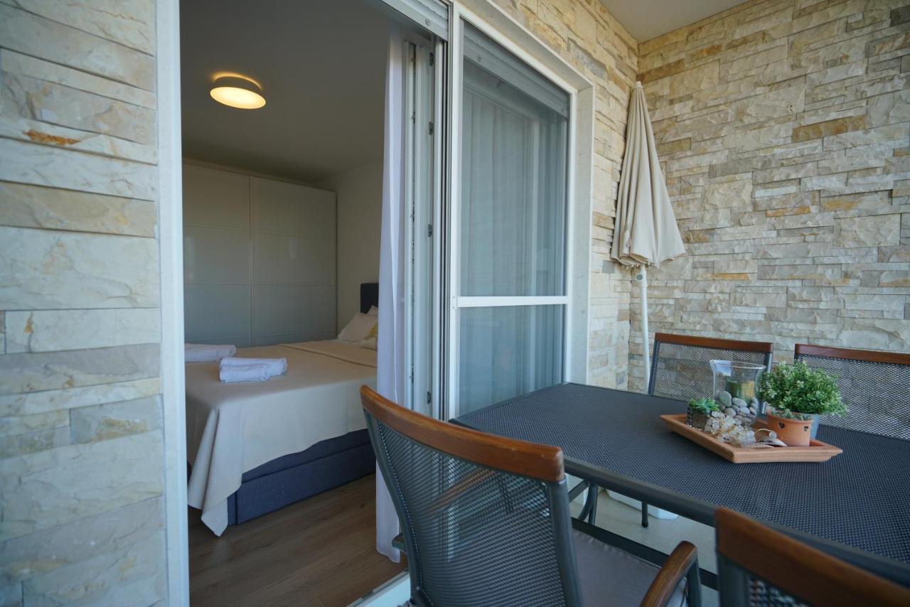 Apartment Perla Sukošan Kültér fotó